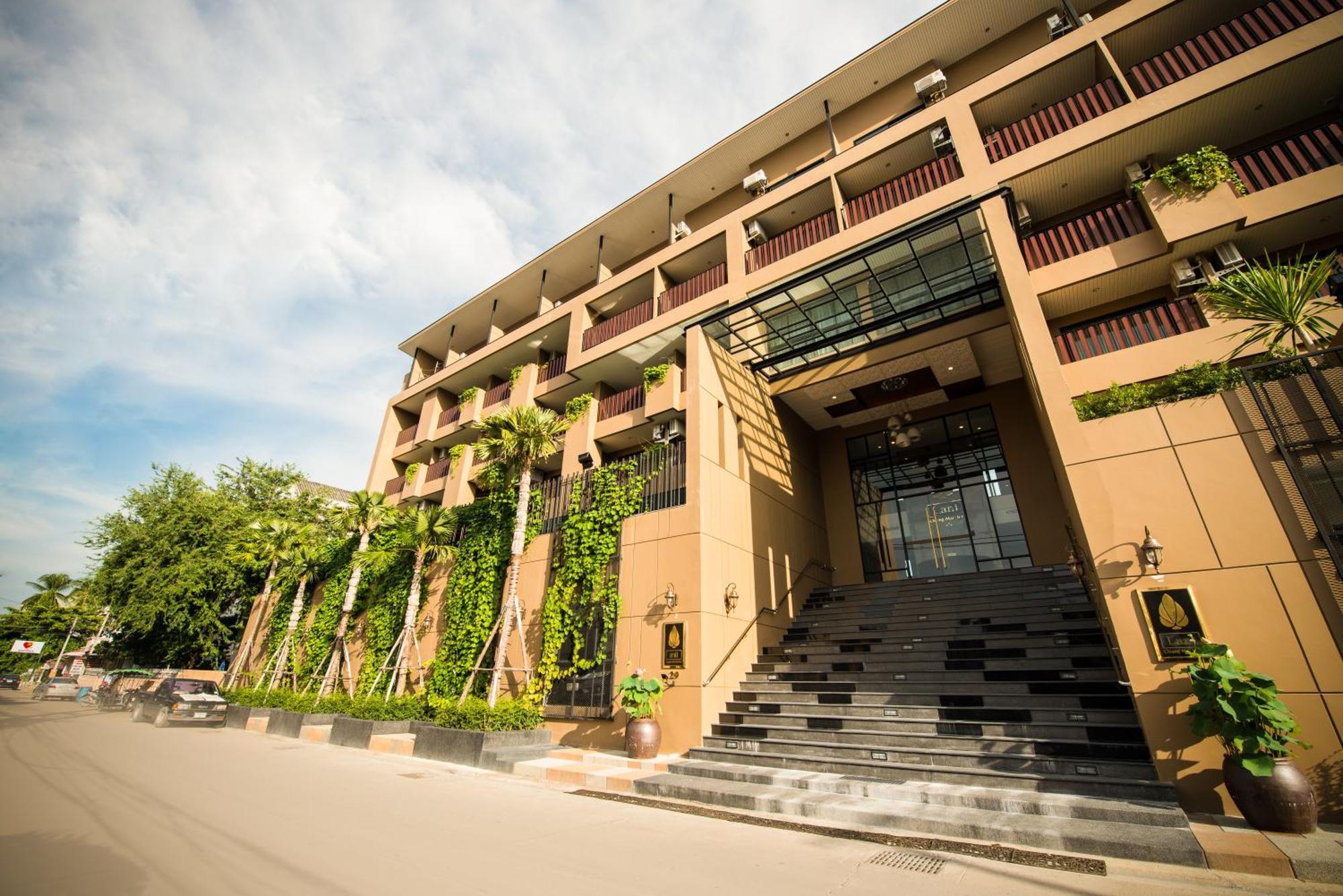 Lani Chiang Mai Hotel Bagian luar foto